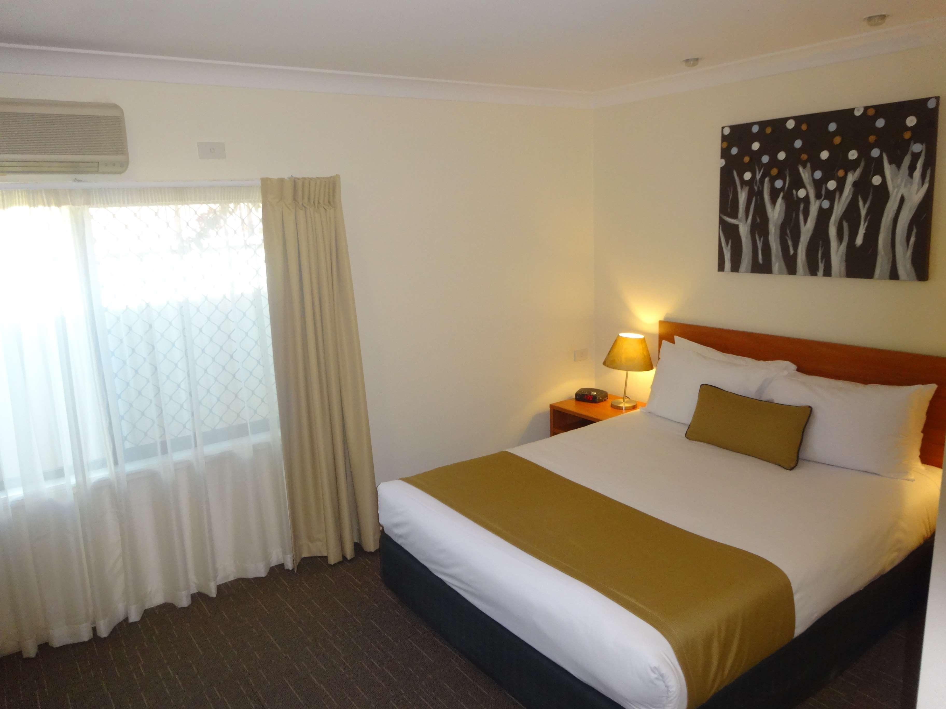 Best Western Tuscany On Tor Motor Inn Туумба Екстериор снимка