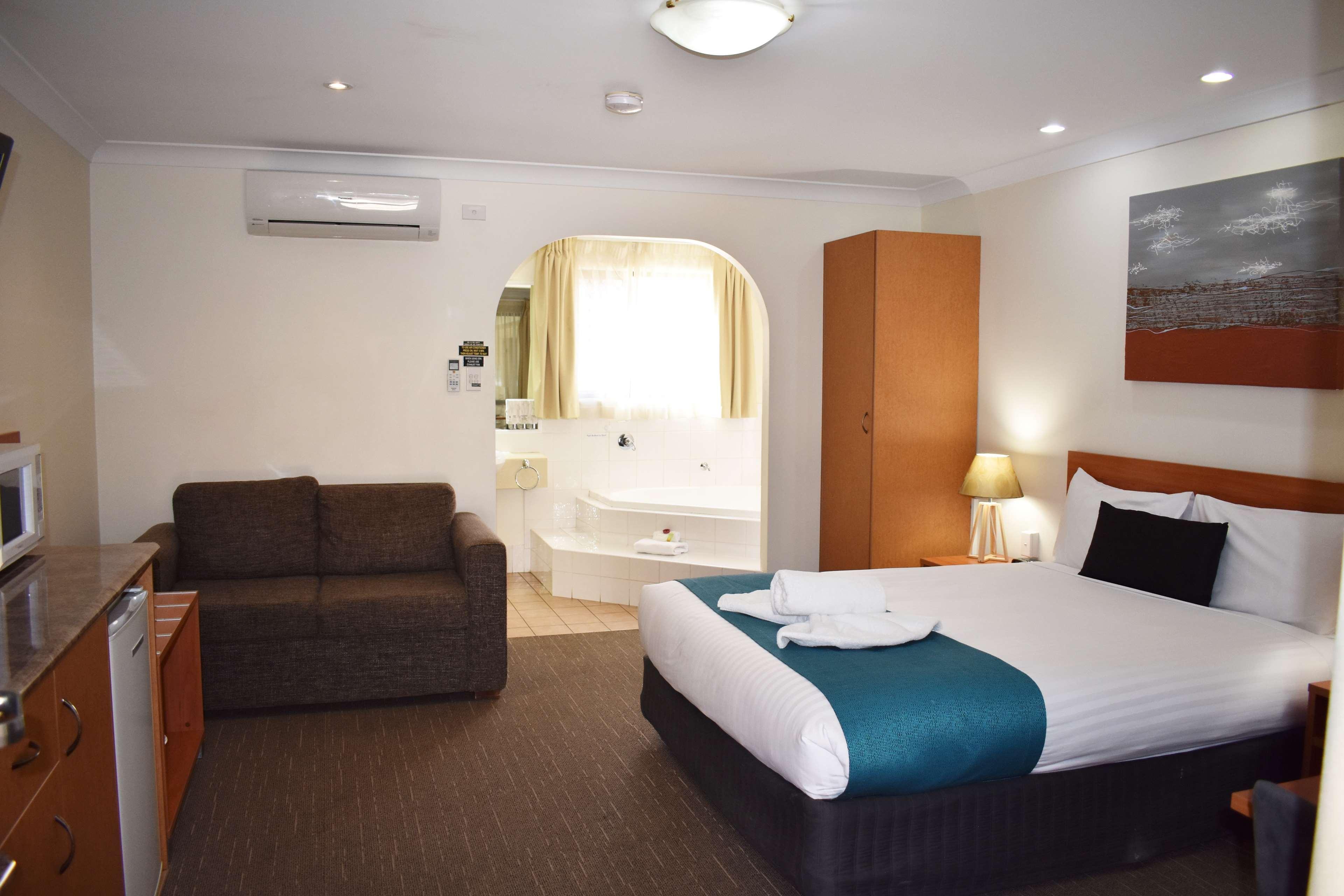 Best Western Tuscany On Tor Motor Inn Туумба Екстериор снимка